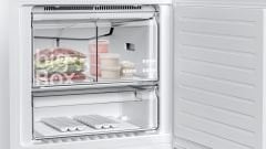 SIEMENS KG76NVWE0N iQ300